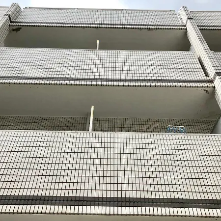 Guest House Zwell Hakata Yakuin Fukuoka  Exterior photo